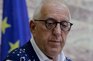 nikitas kaklamanis